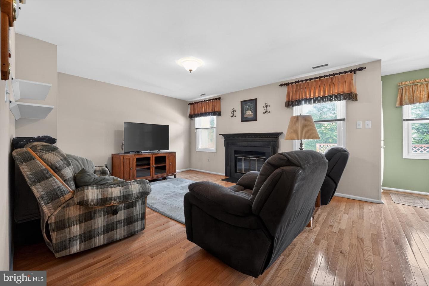 62 Harlow Circle photo 7