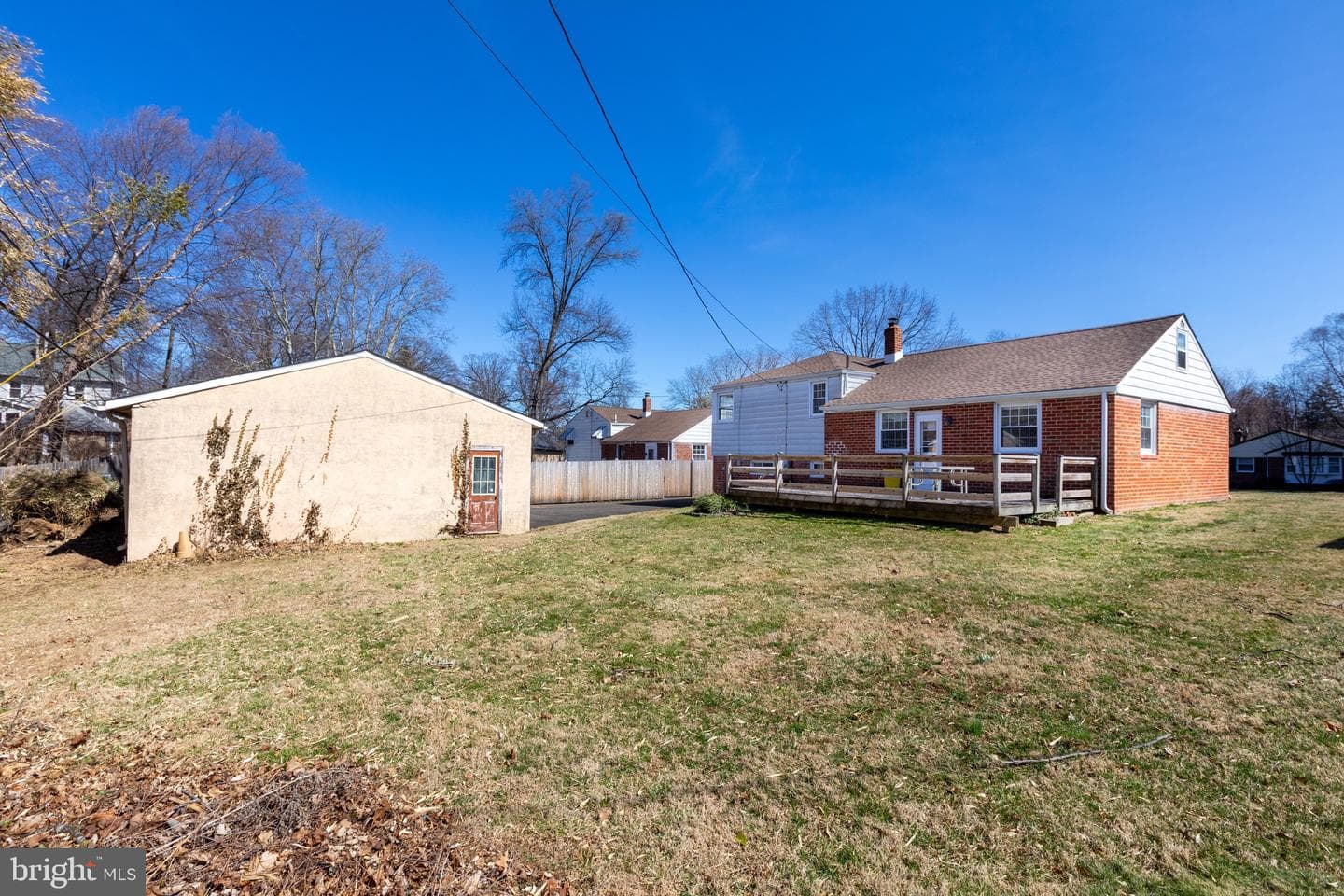 1509 E Pleasant Avenue photo 40