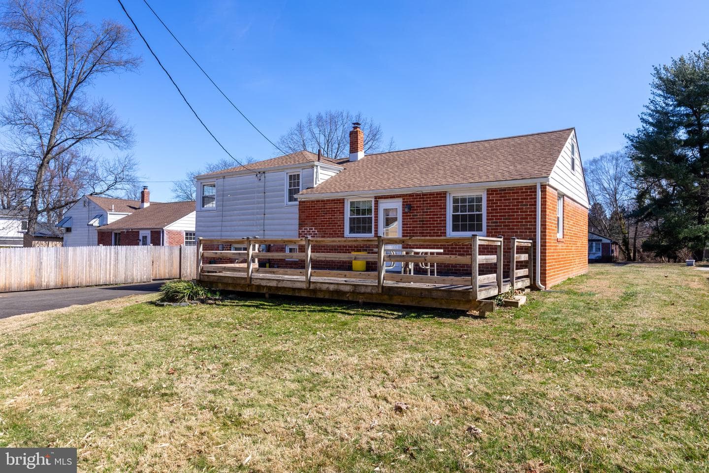 1509 E Pleasant Avenue photo 41