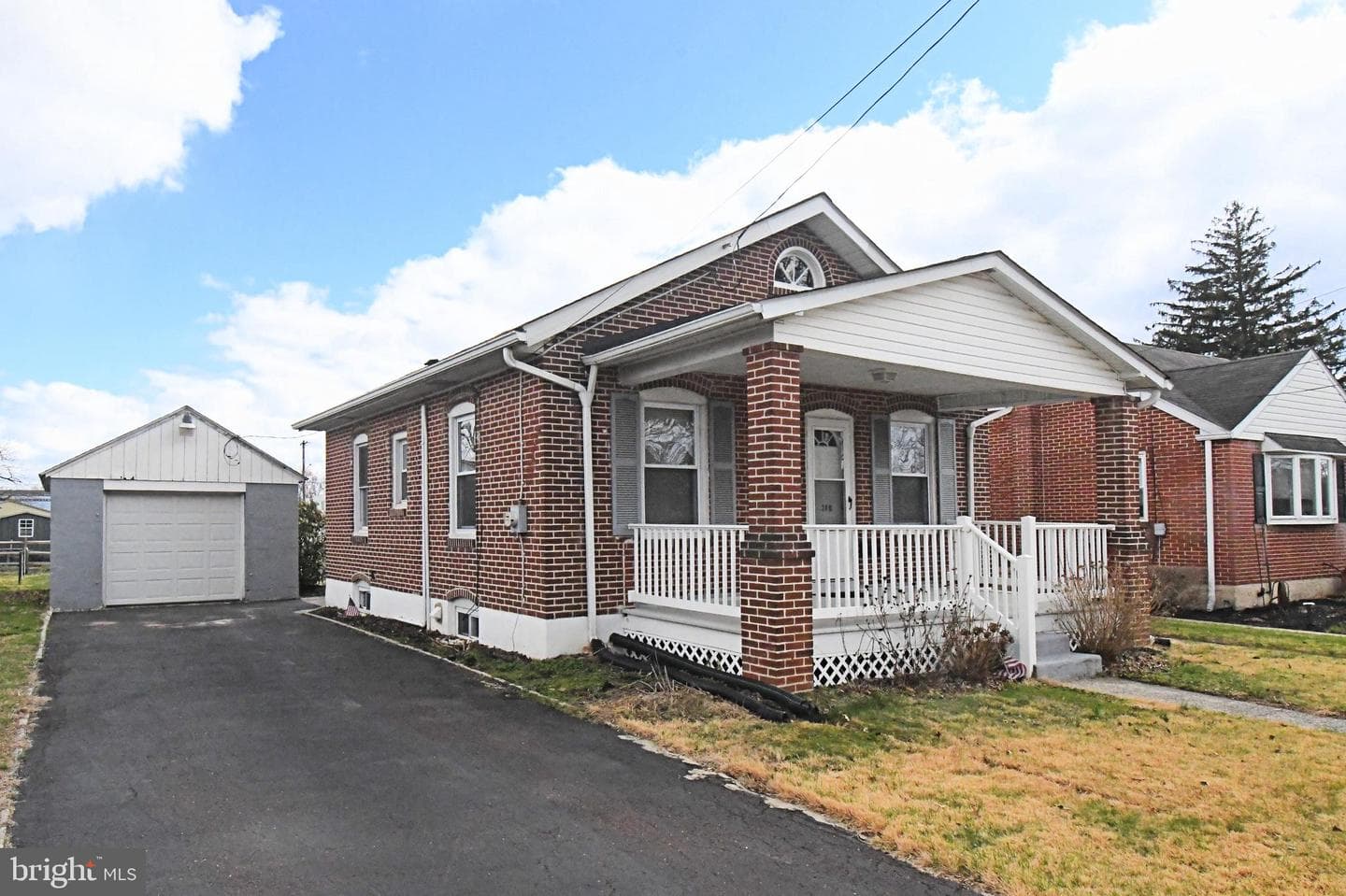20 E Howard Street