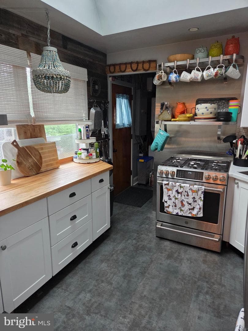 833 Norfolk Road photo 11