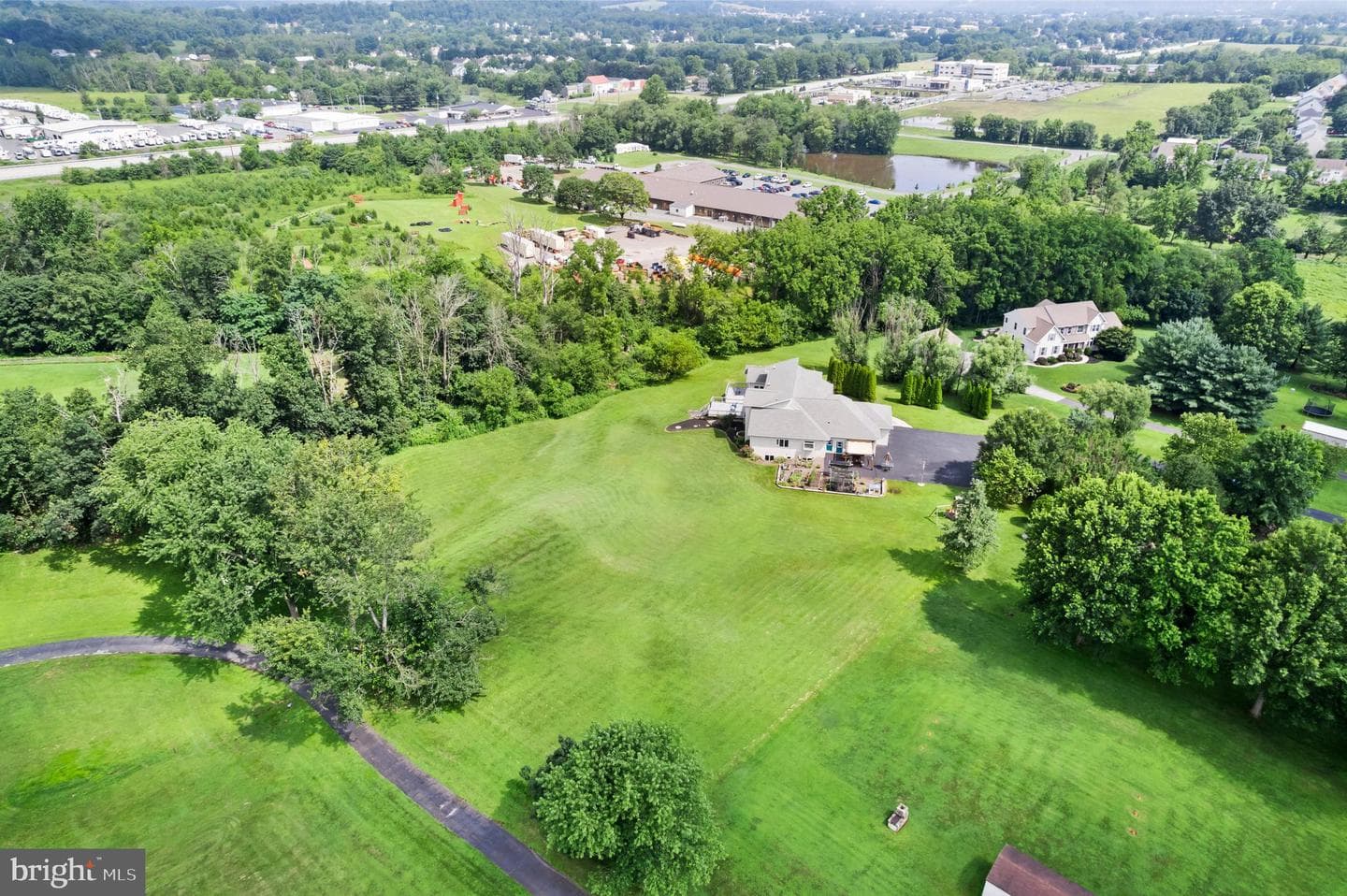 213 Cross Road photo 66
