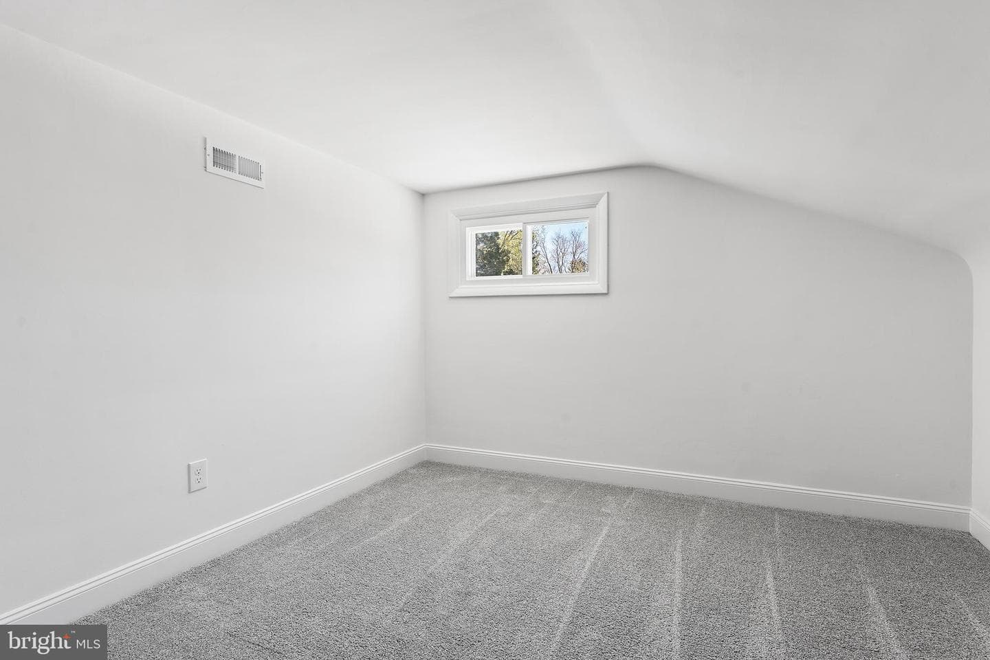 546 Heiser Road photo 20