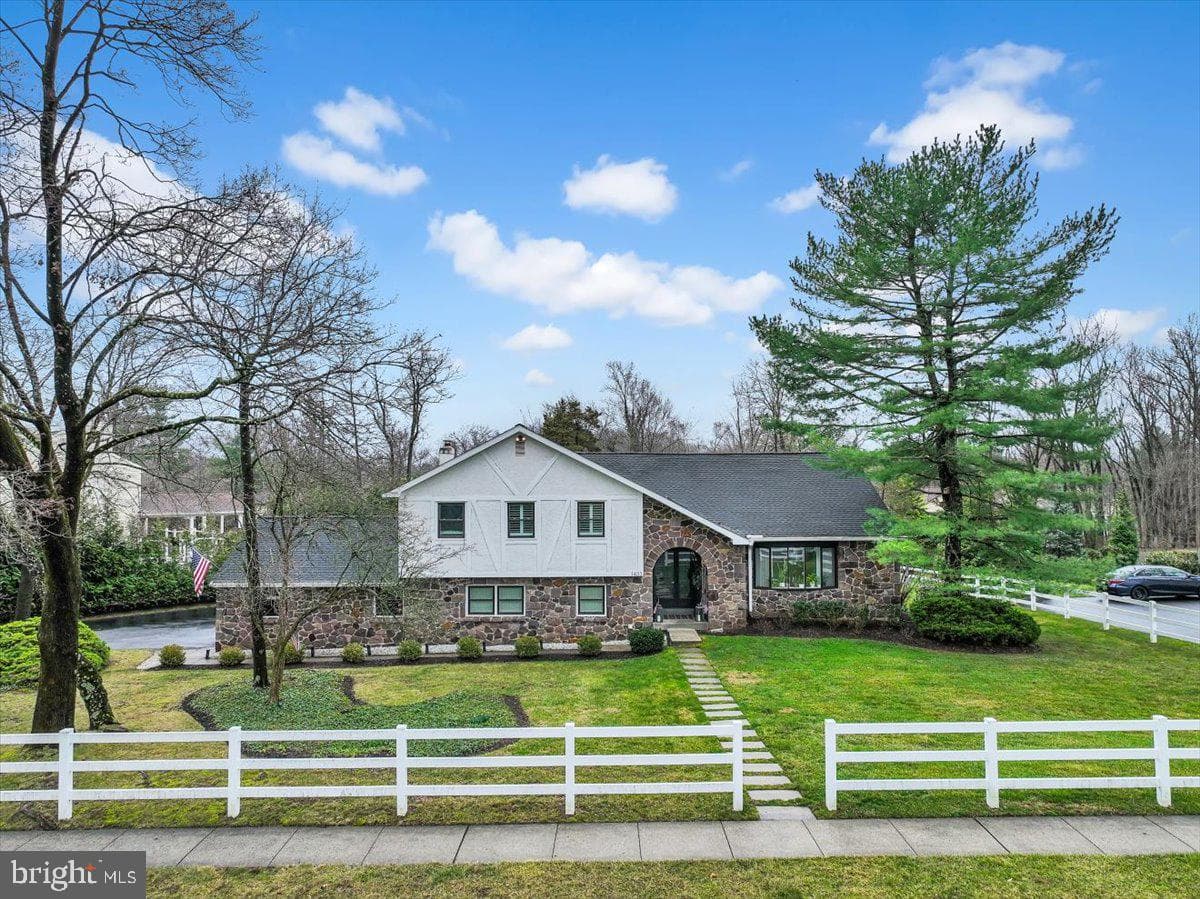 1433 Southwind Way