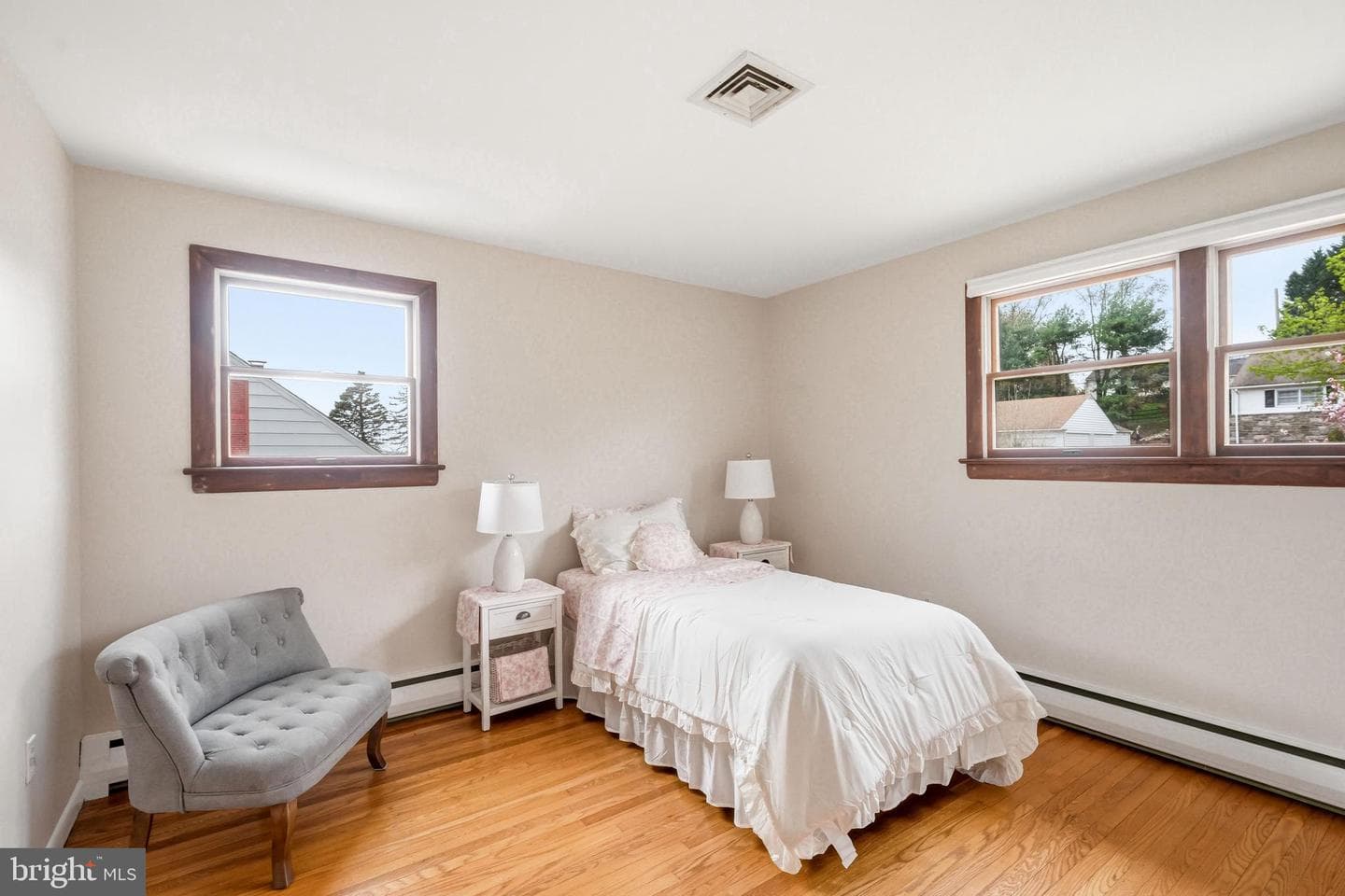 574 General Armstrong Road photo 28
