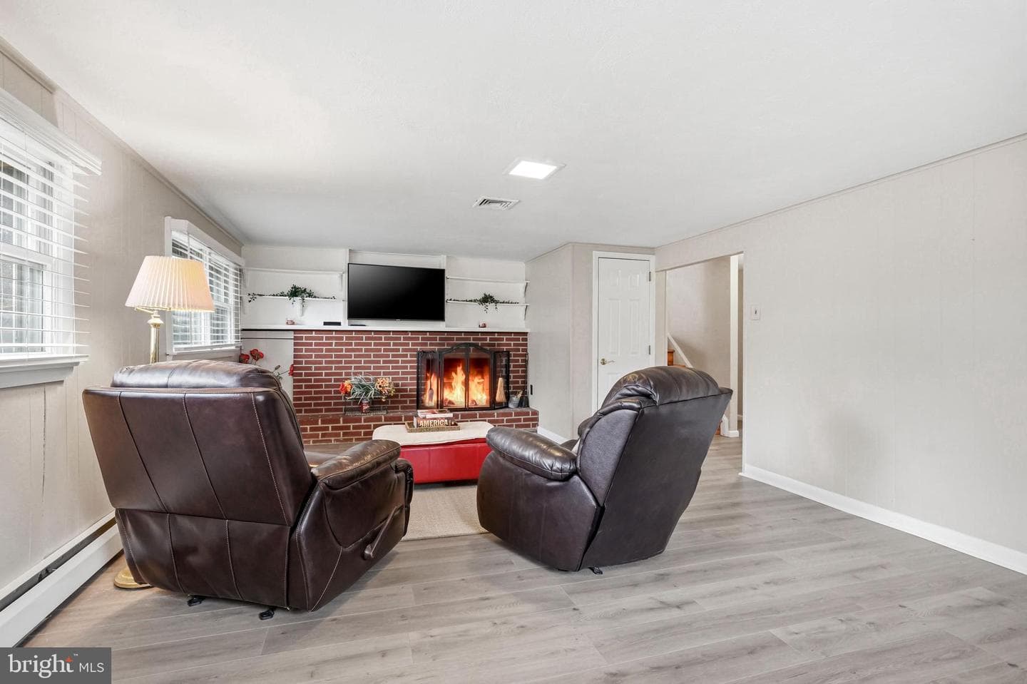 574 General Armstrong Road photo 33