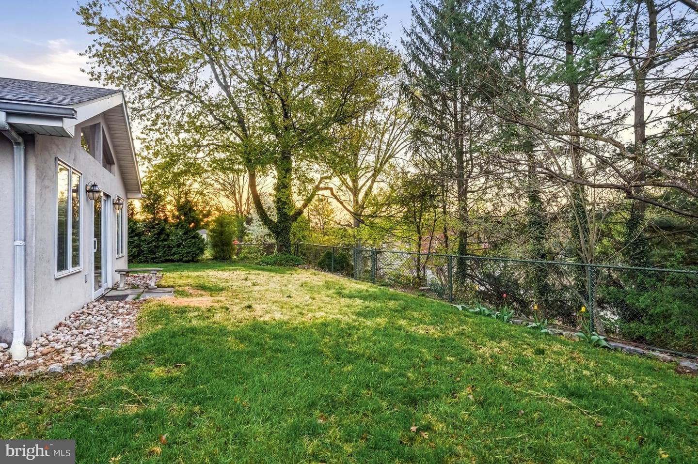574 General Armstrong Road photo 47