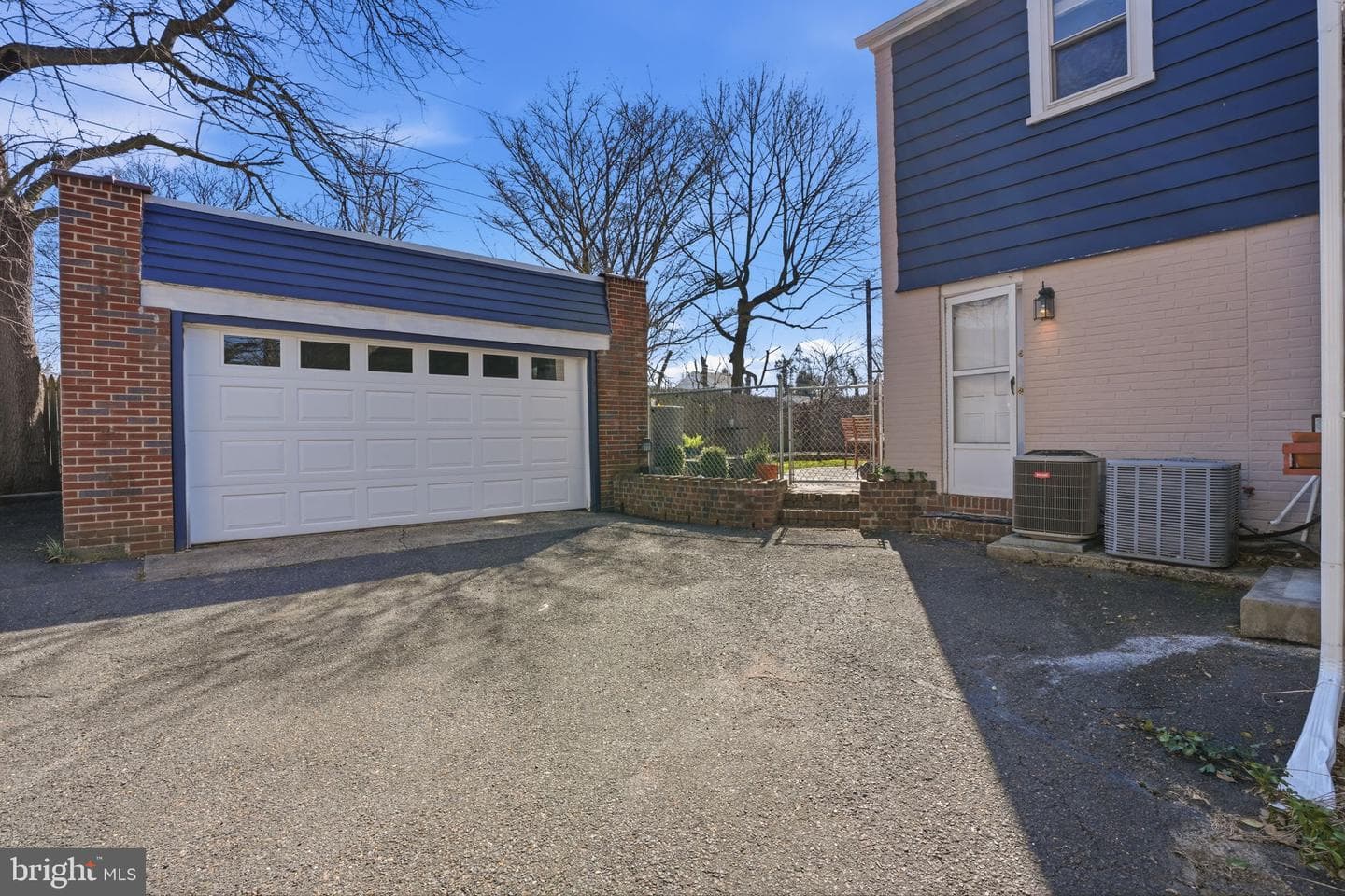 7791 Spring Avenue photo 31