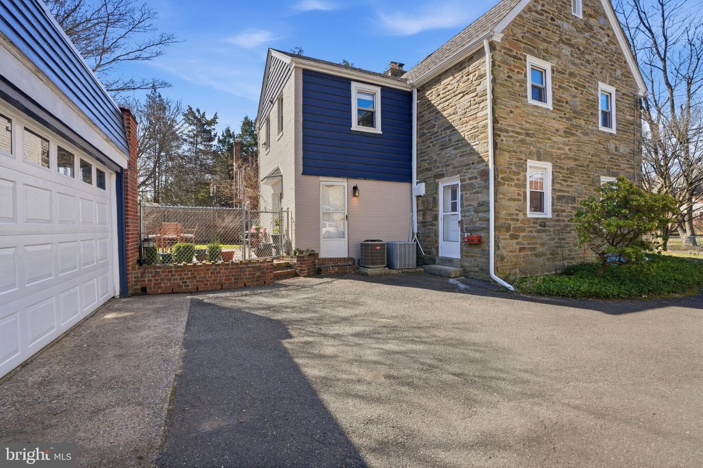 7791 Spring Avenue photo 32
