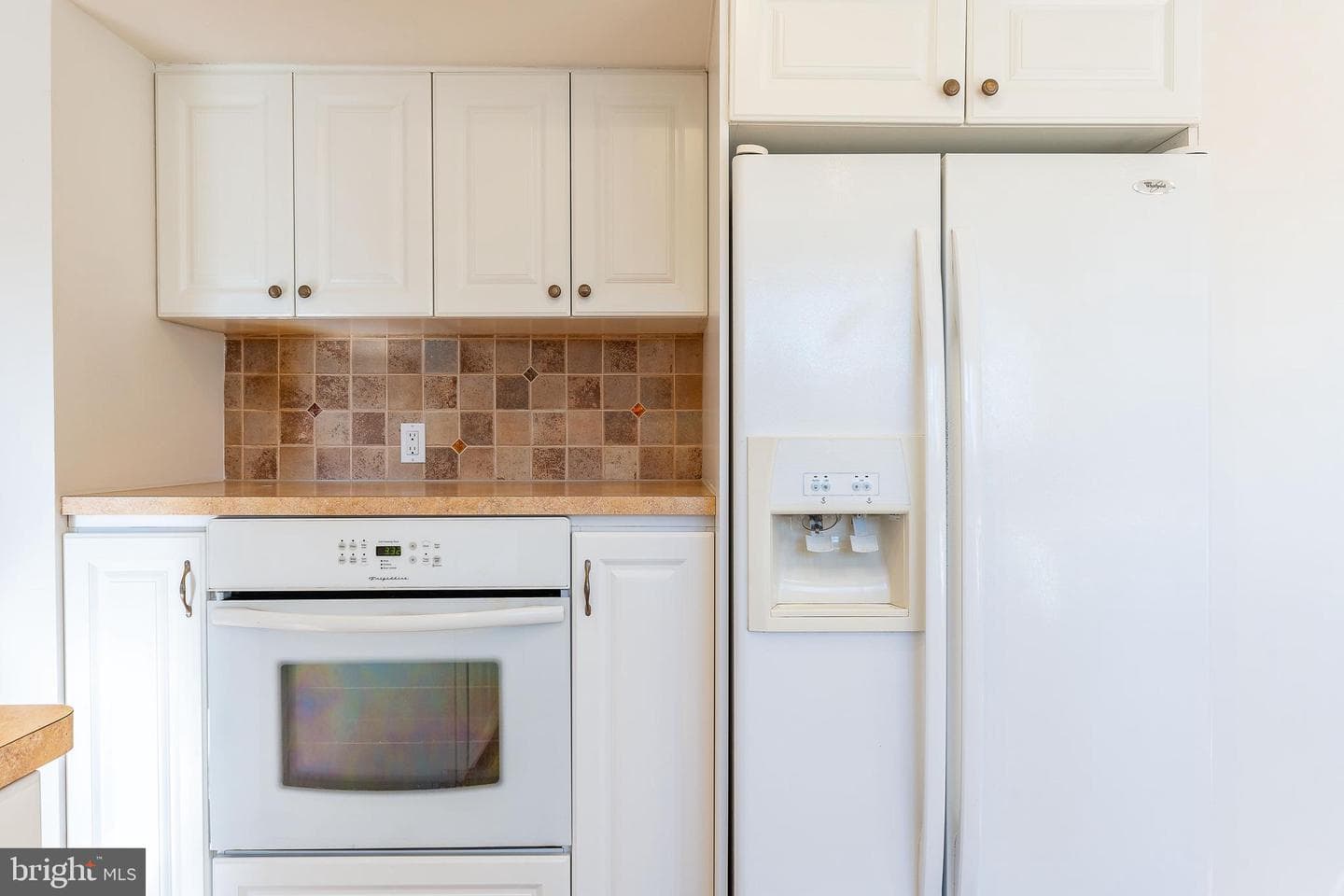 438 Holly Lane photo 14