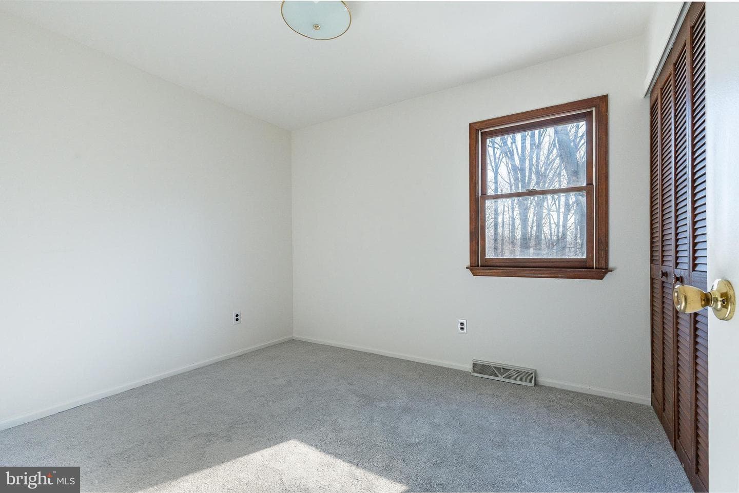438 Holly Lane photo 30