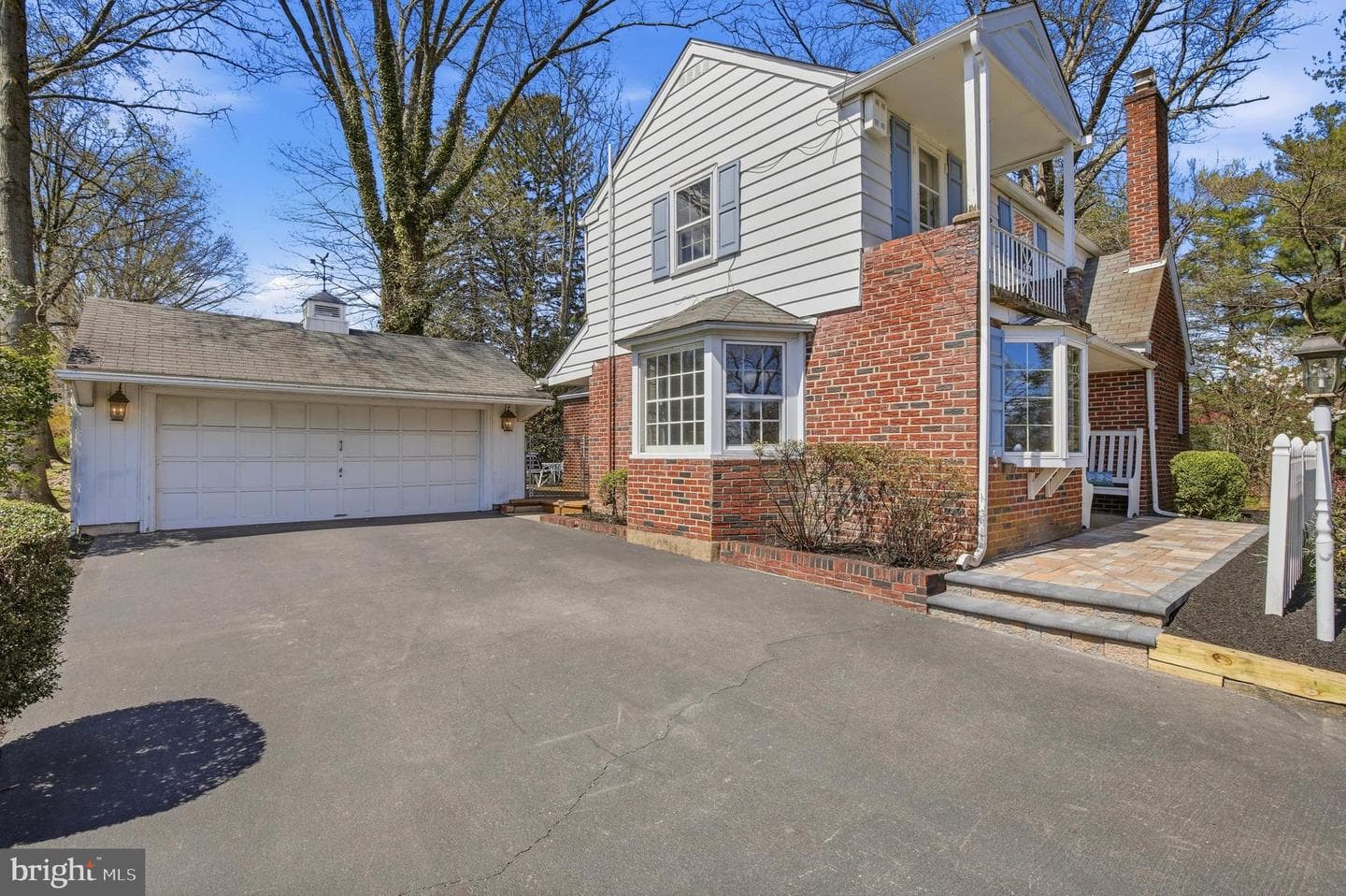 2240 Pioneer Road photo 3