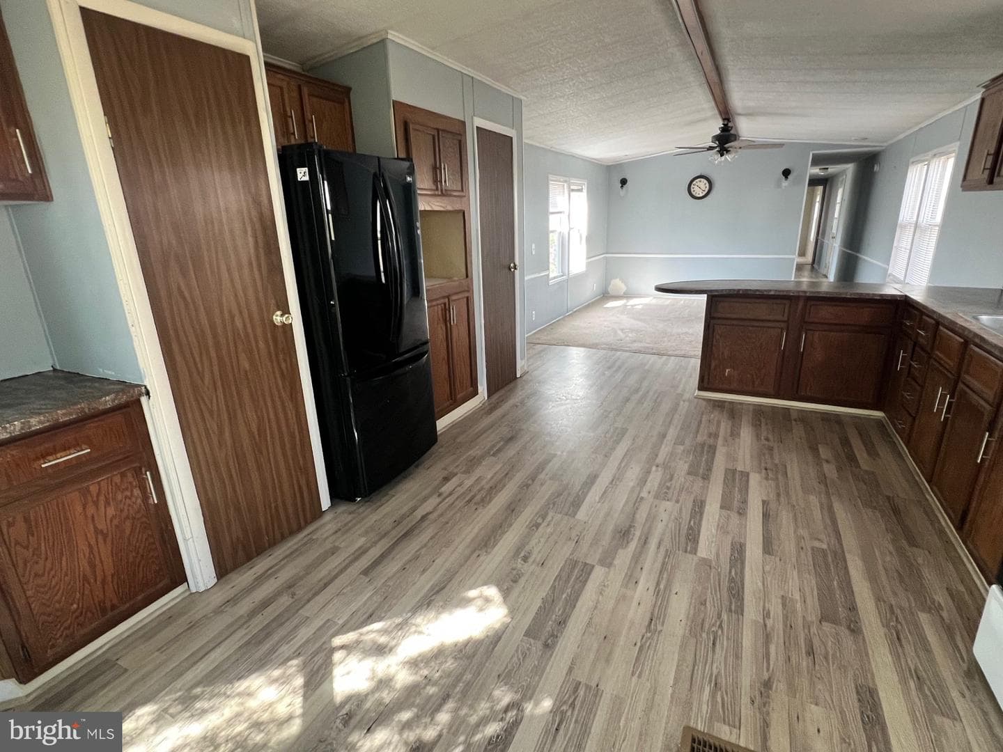 910 Lakeview Drive photo 13