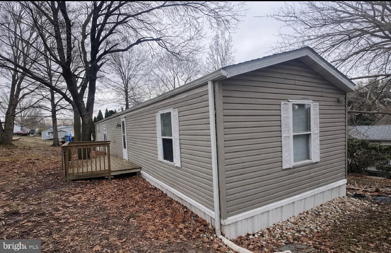 910 Lakeview Drive photo 23