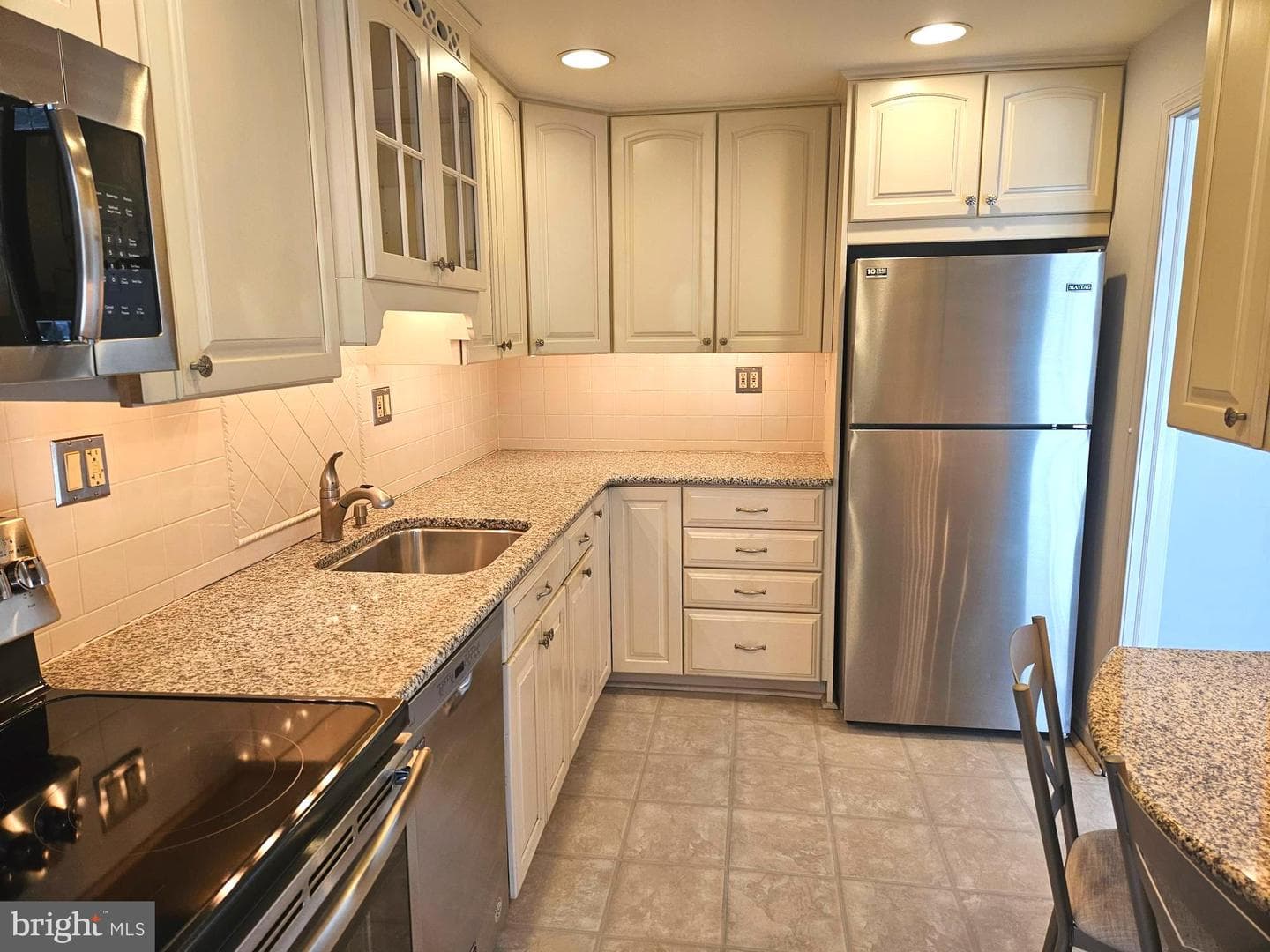 601 Montgomery Avenue #306 photo 8