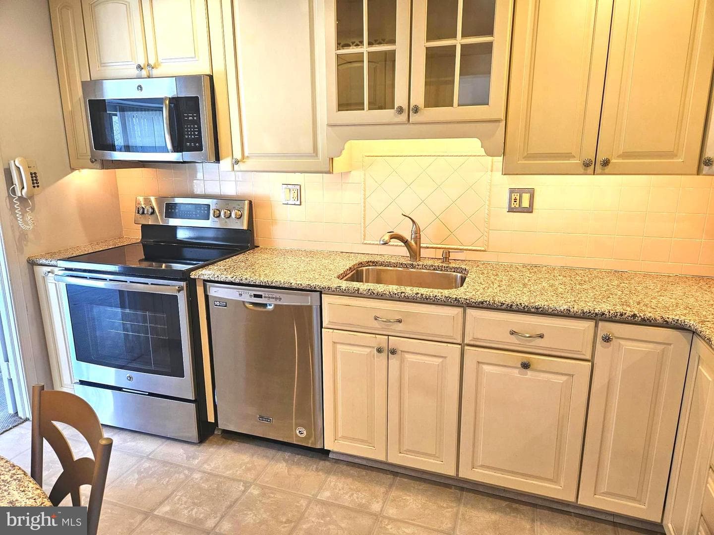 601 Montgomery Avenue #306 photo 9