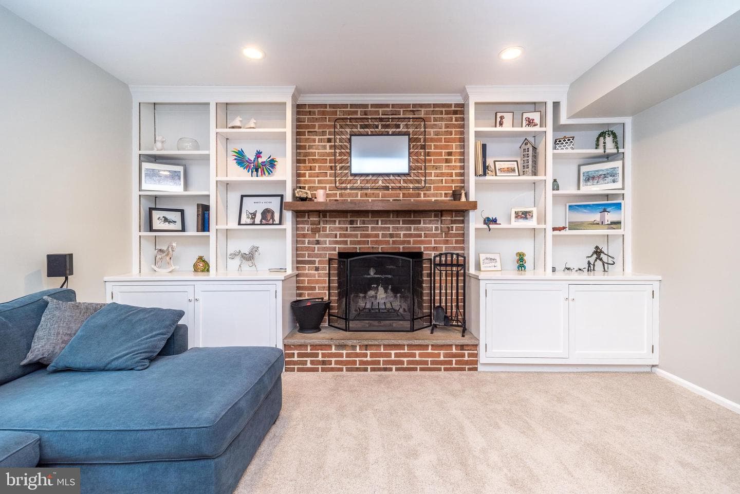 221 Stefan Place photo 25