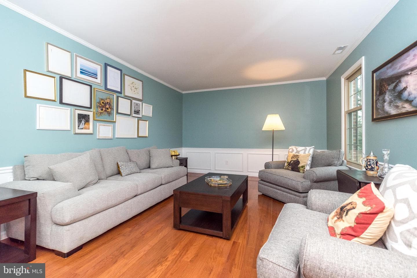 221 Stefan Place photo 27