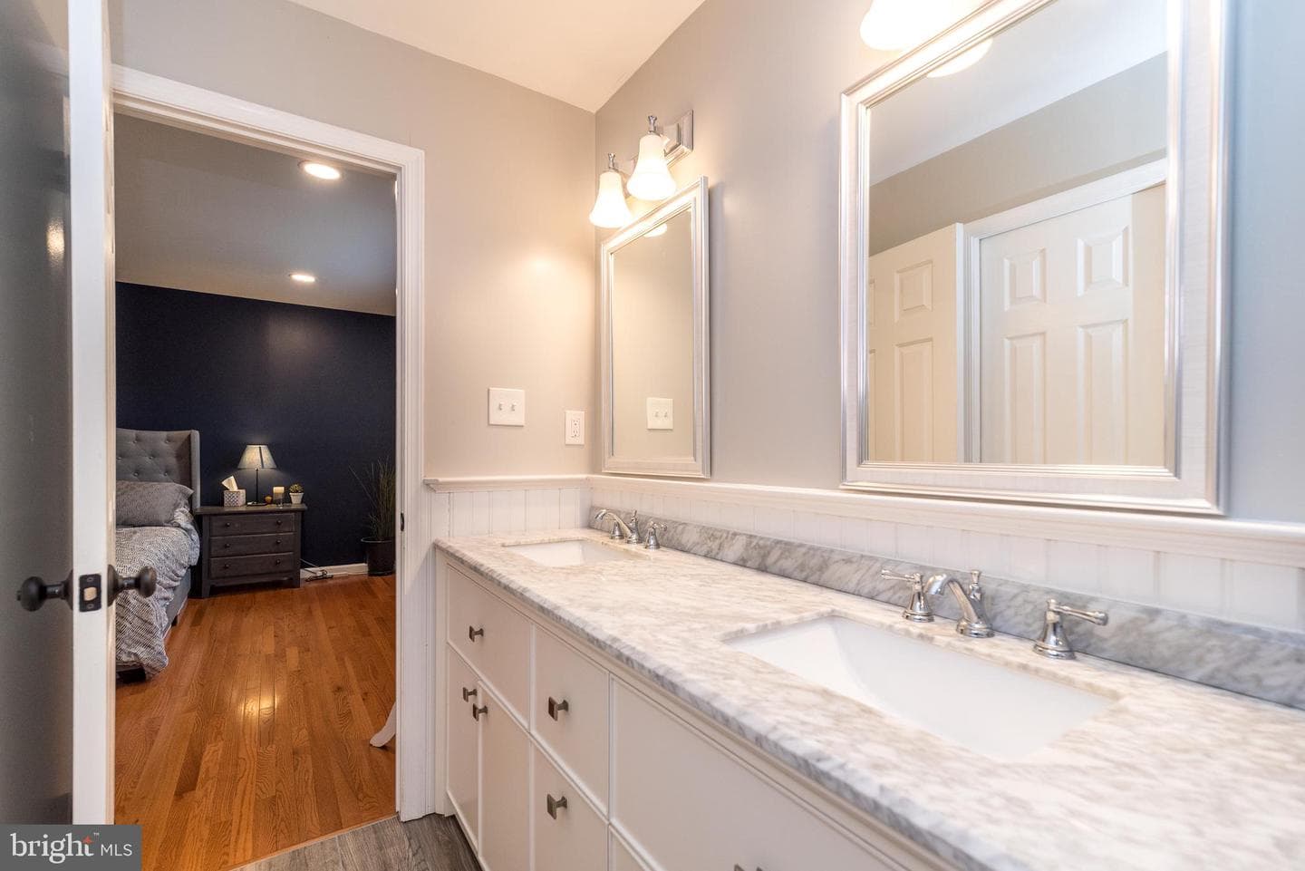 221 Stefan Place photo 38