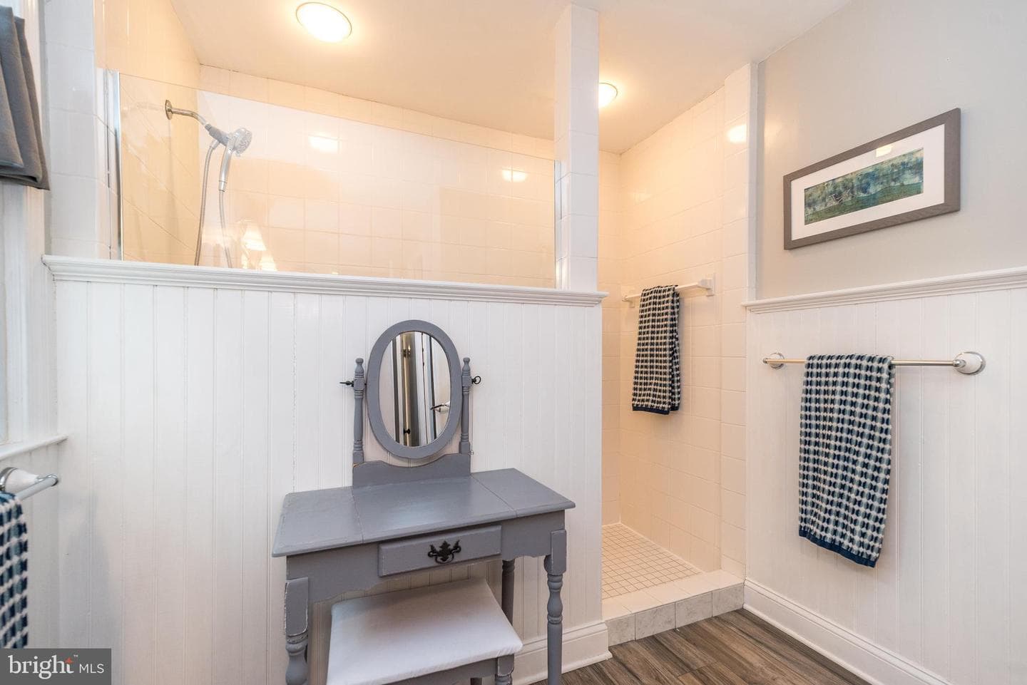 221 Stefan Place photo 39