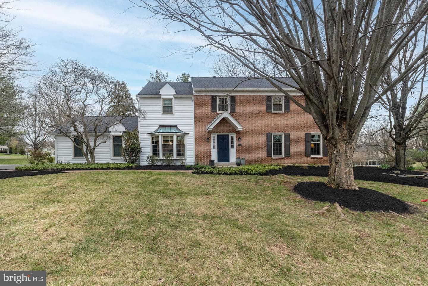 221 Stefan Place photo 81