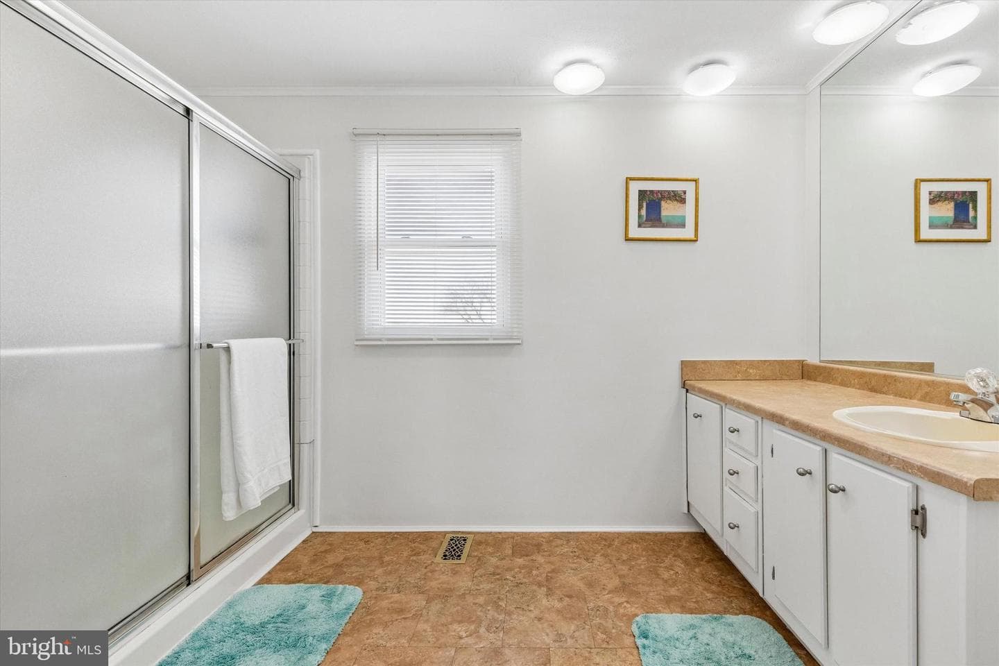 74 Longwood Place photo 13