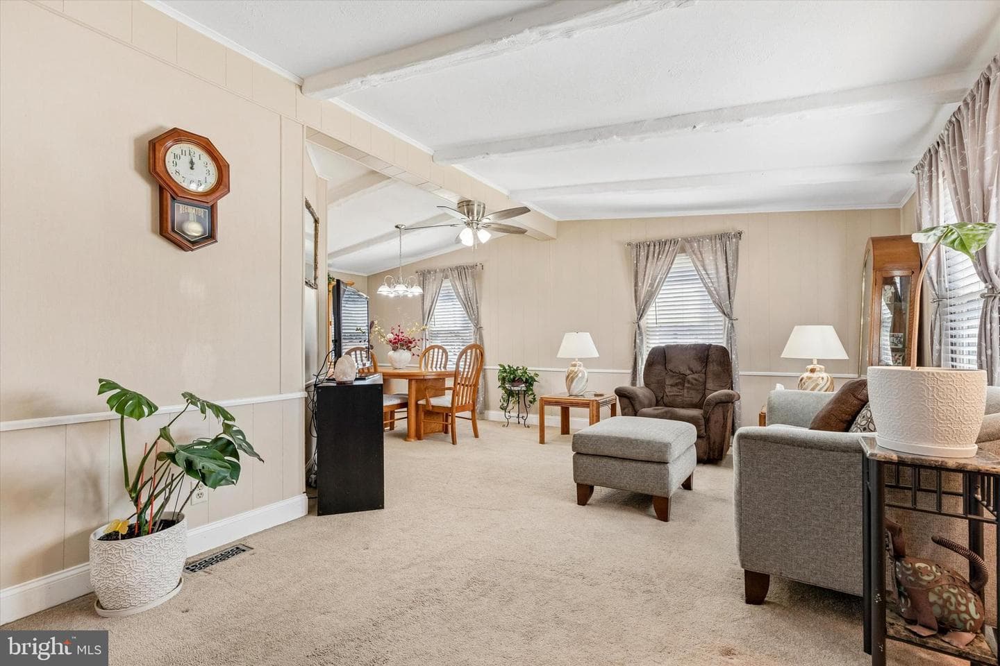 74 Longwood Place photo 3