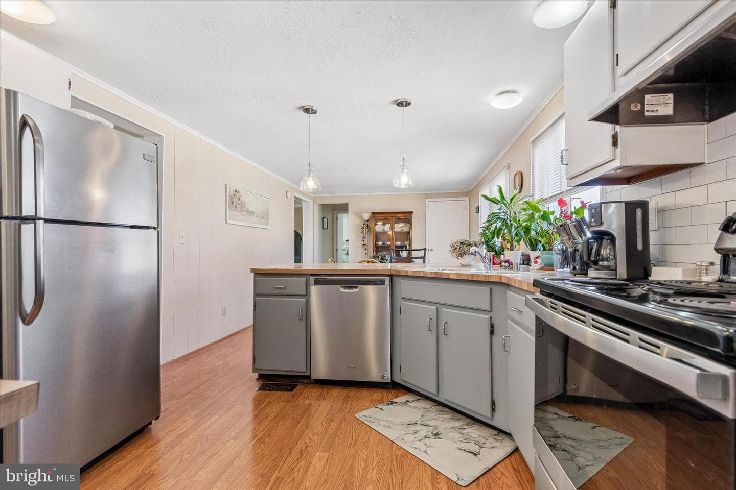 74 Longwood Place photo 6