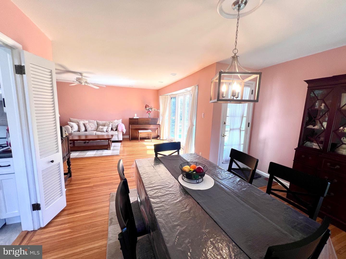 7919 Heather Road photo 12
