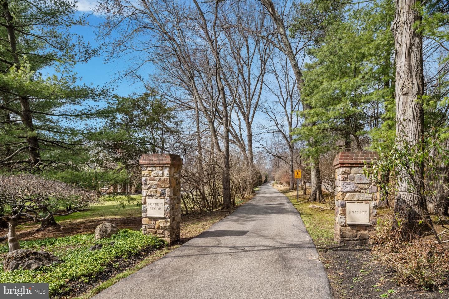 1341 Fording Brook Road photo 3