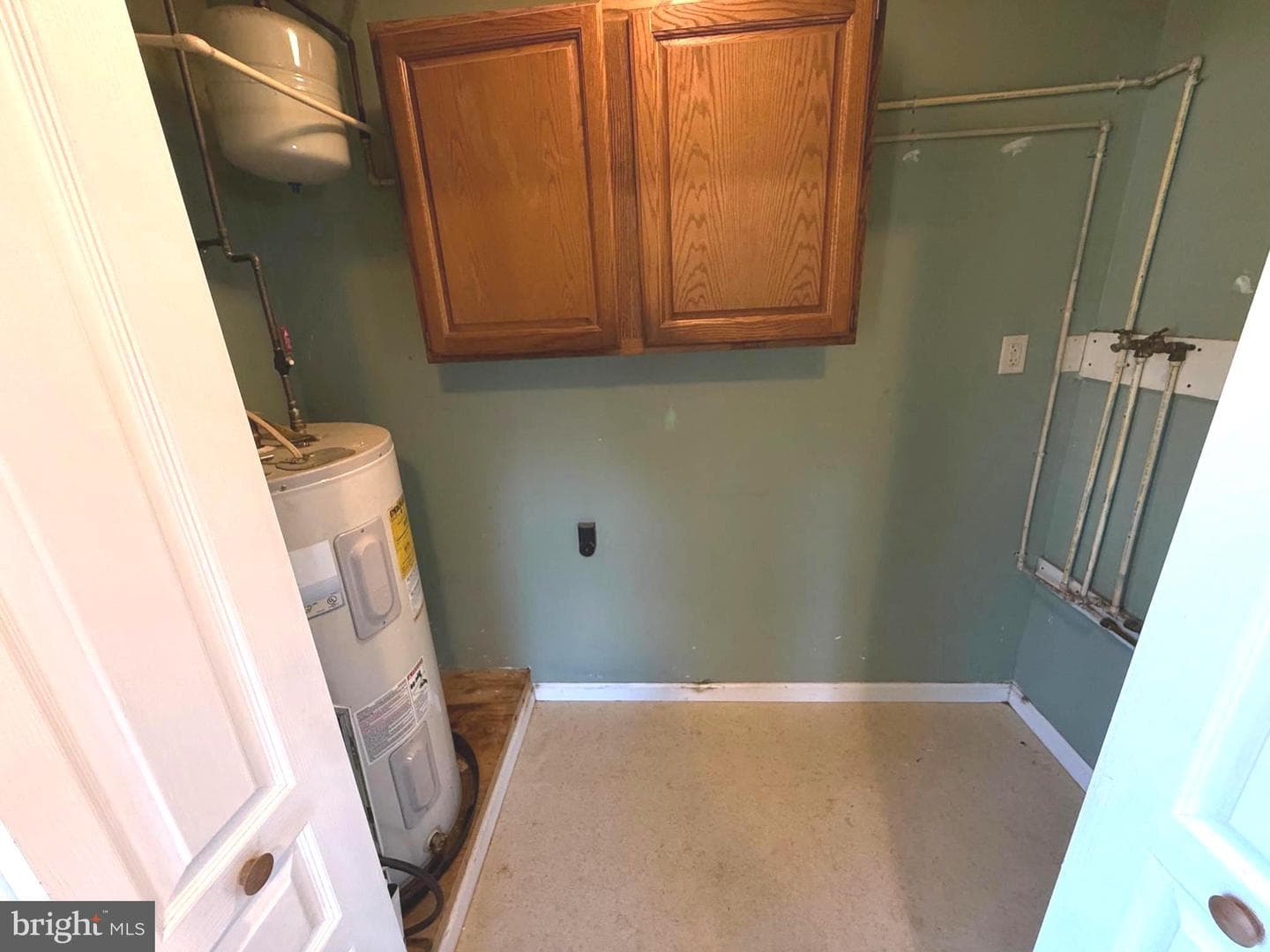 321 W Chestnut Street photo 10
