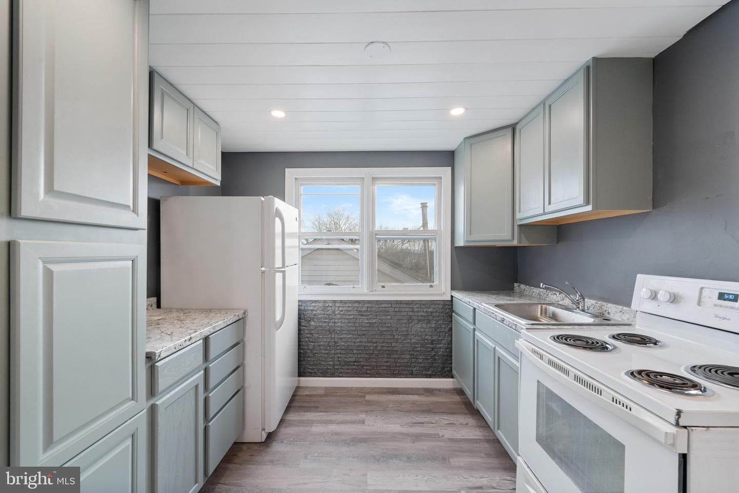 308 Hoffmansville Road photo 16