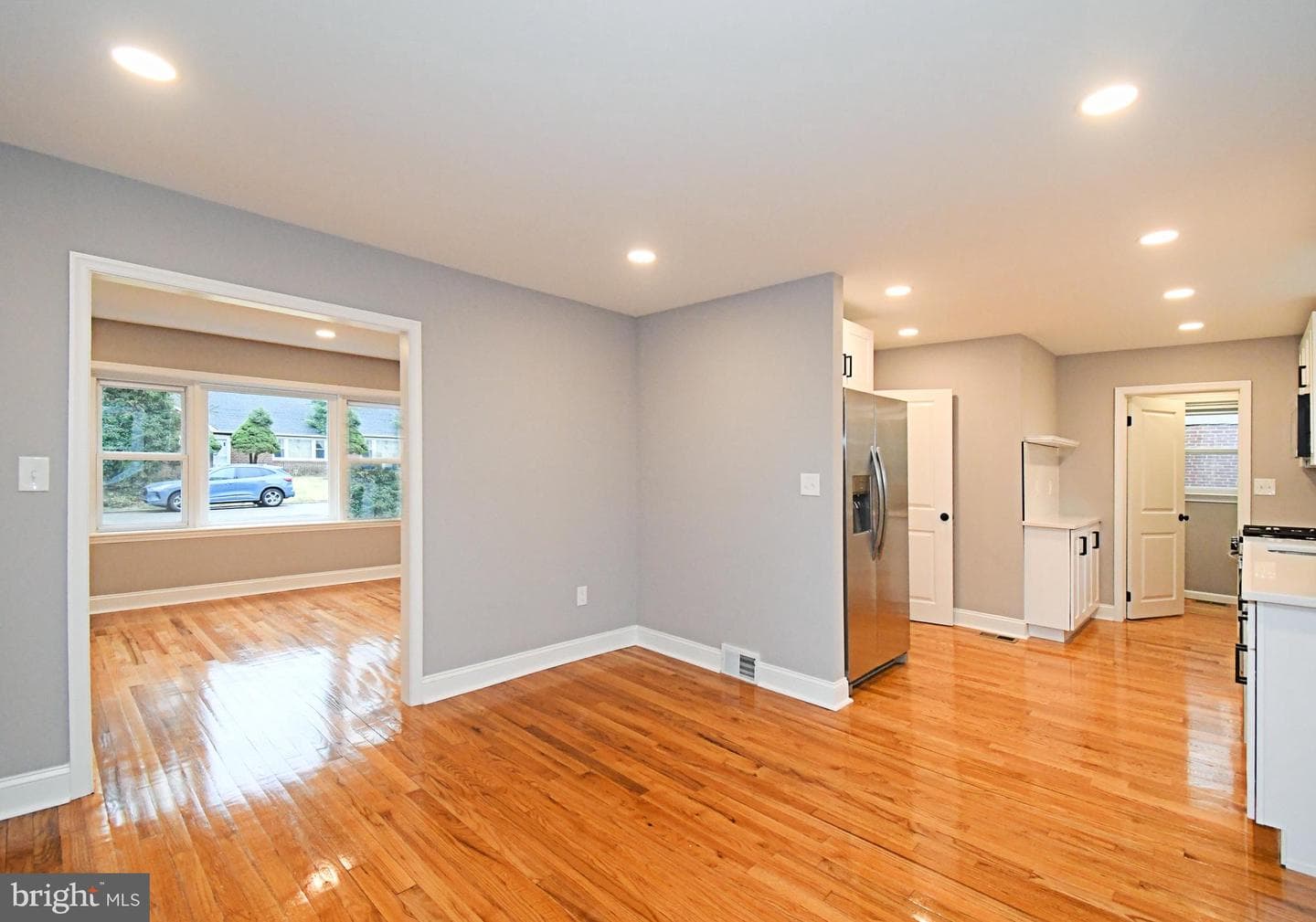 507 Croyden Road photo 14