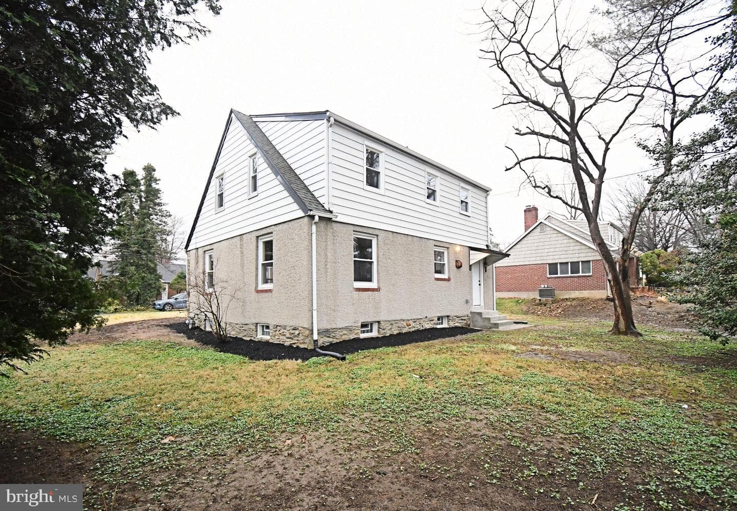 507 Croyden Road photo 48