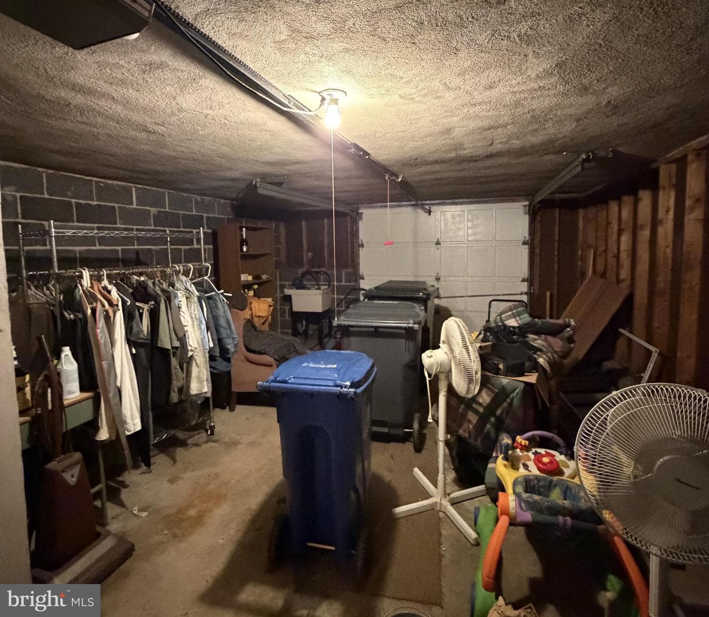 118 Egerton Avenue photo 15