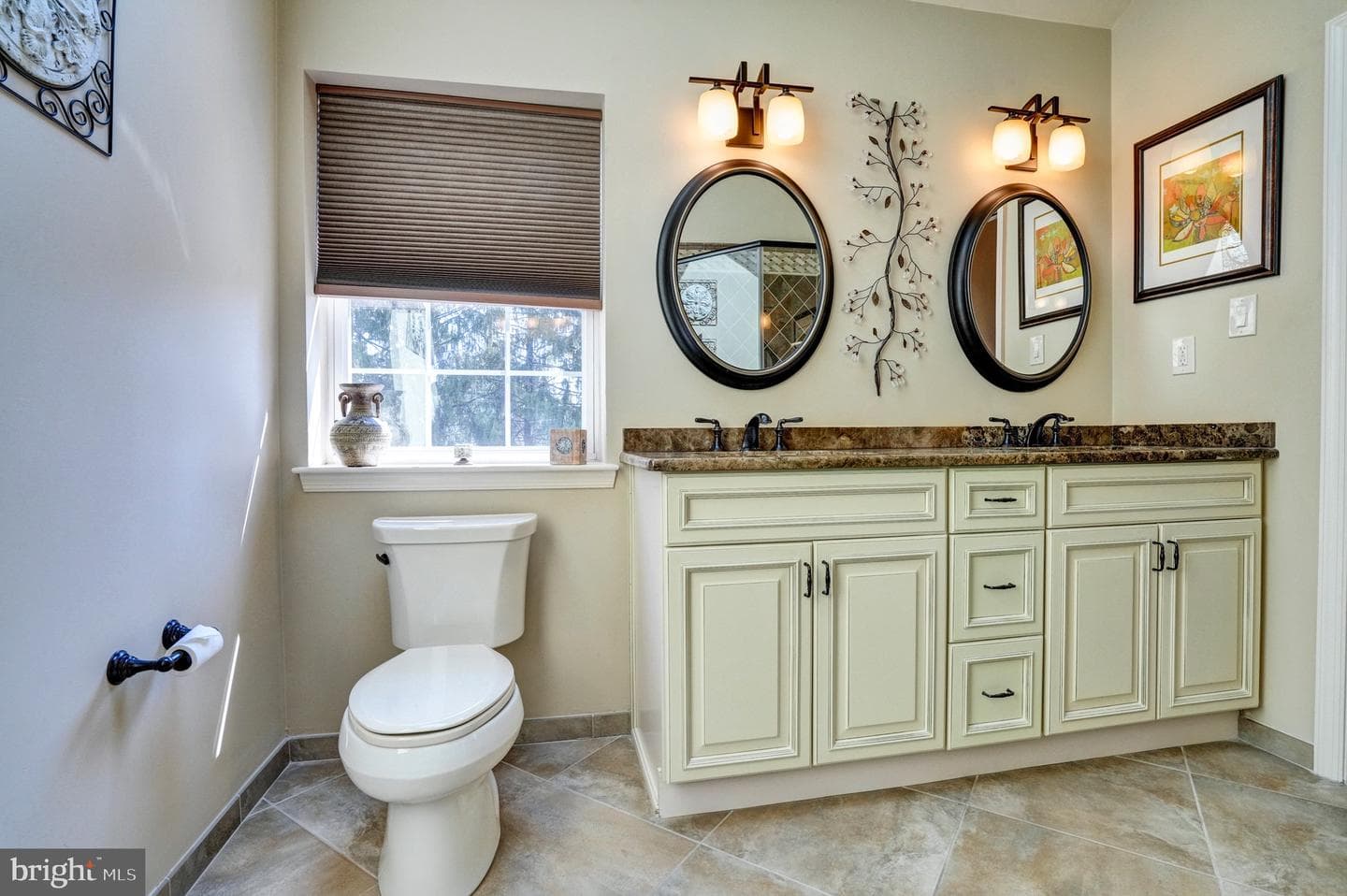 492 Shakespeare Drive photo 47