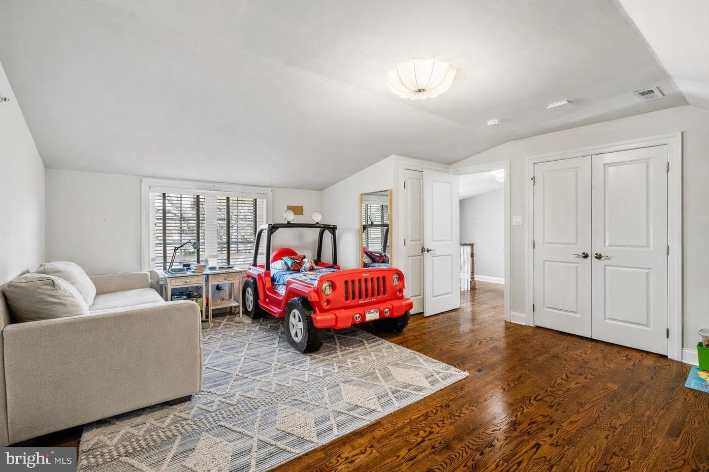 219 E Montgomery Avenue #6 photo 25