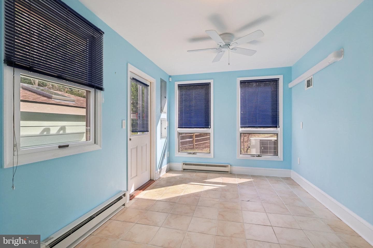 260 Mathers Road photo 69