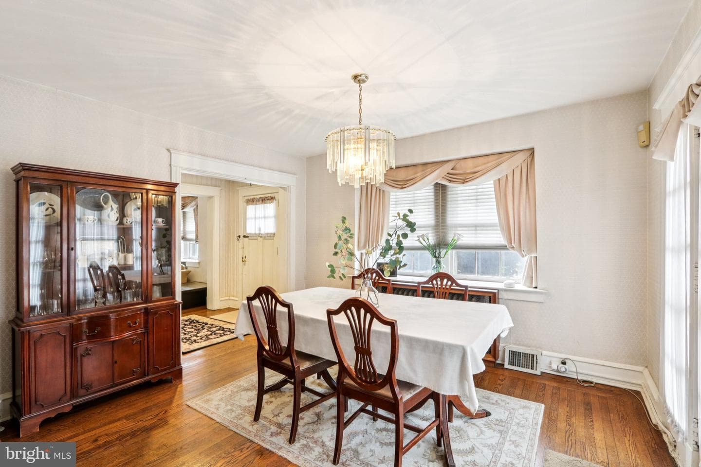 708 Meetinghouse Road photo 14