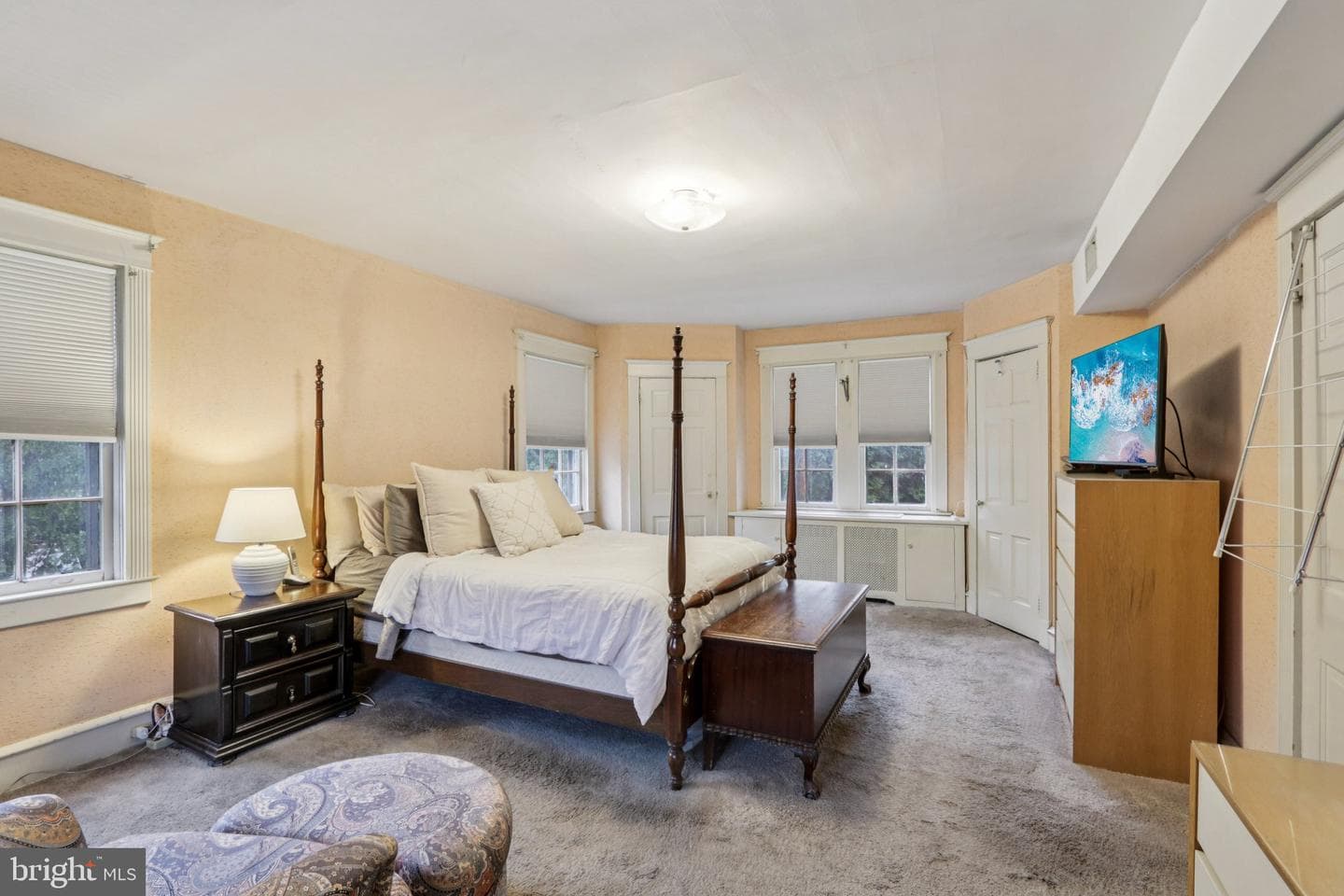 708 Meetinghouse Road photo 18
