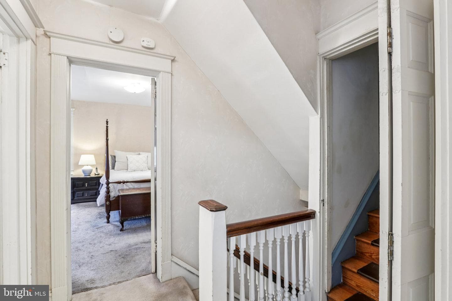 708 Meetinghouse Road photo 27
