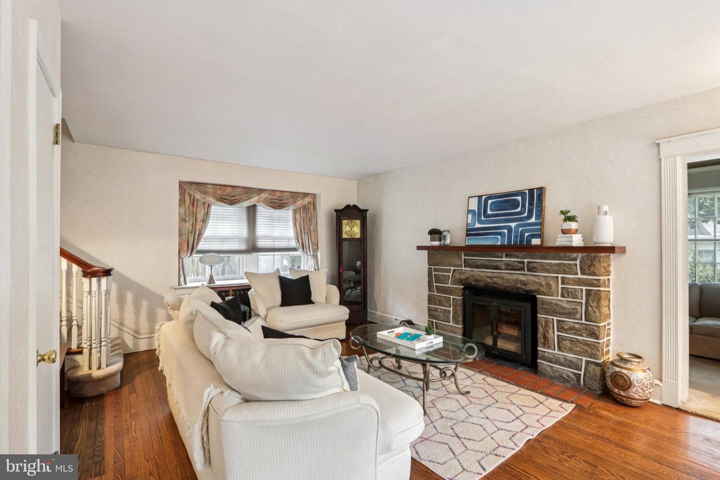 708 Meetinghouse Road photo 6