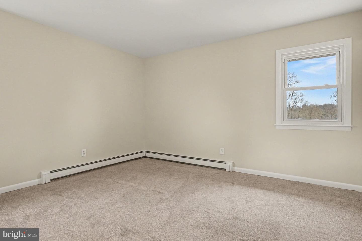 305 Green Hill Road photo 22