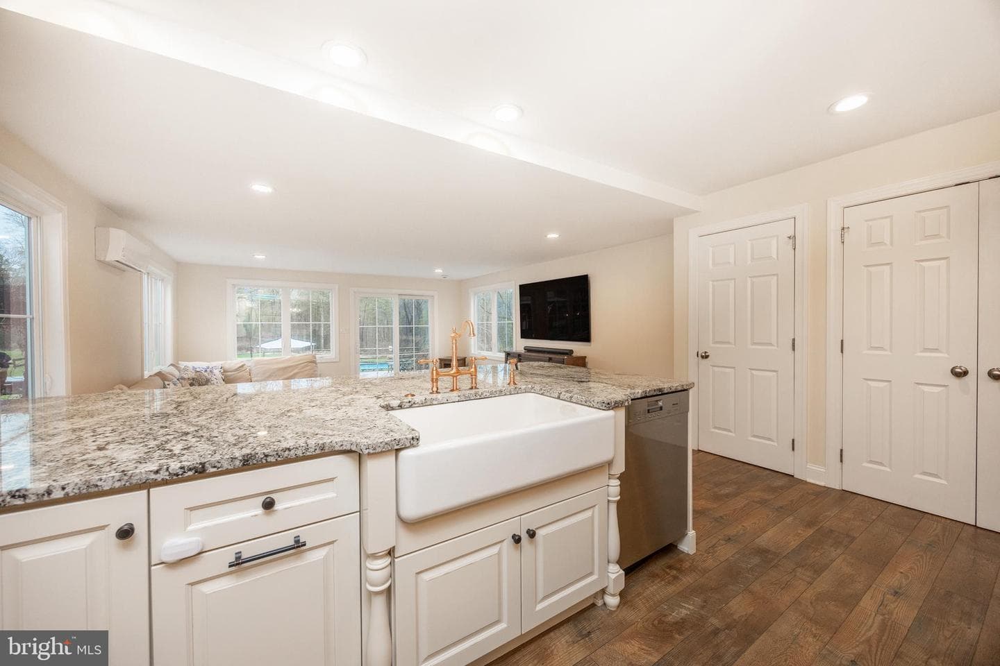 1196 Evansburg Road photo 11