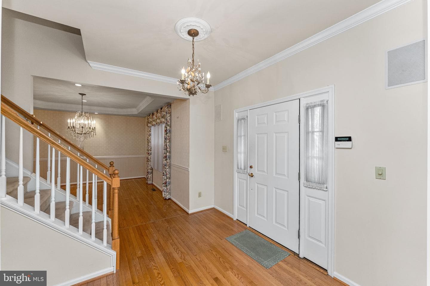 376 Hobson Place photo 4