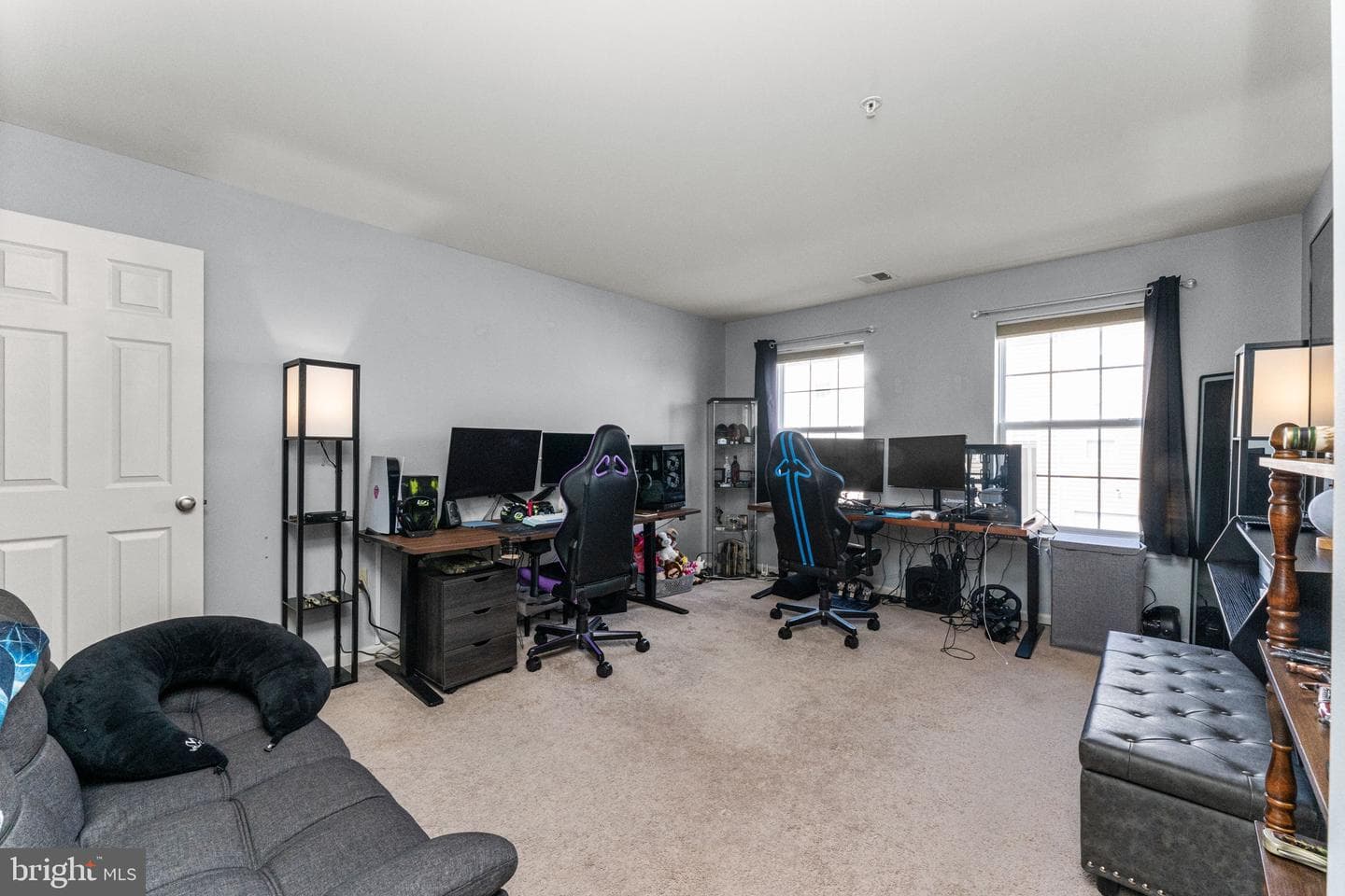 2062 Berkeley Drive photo 12
