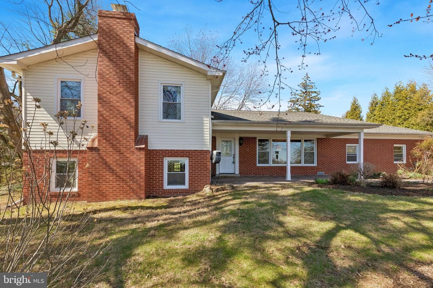 835 N Trooper Road