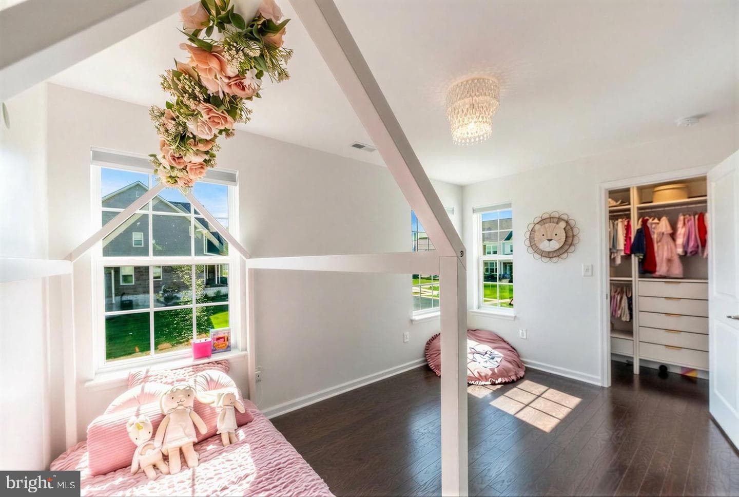 325 Goldman Drive photo 35