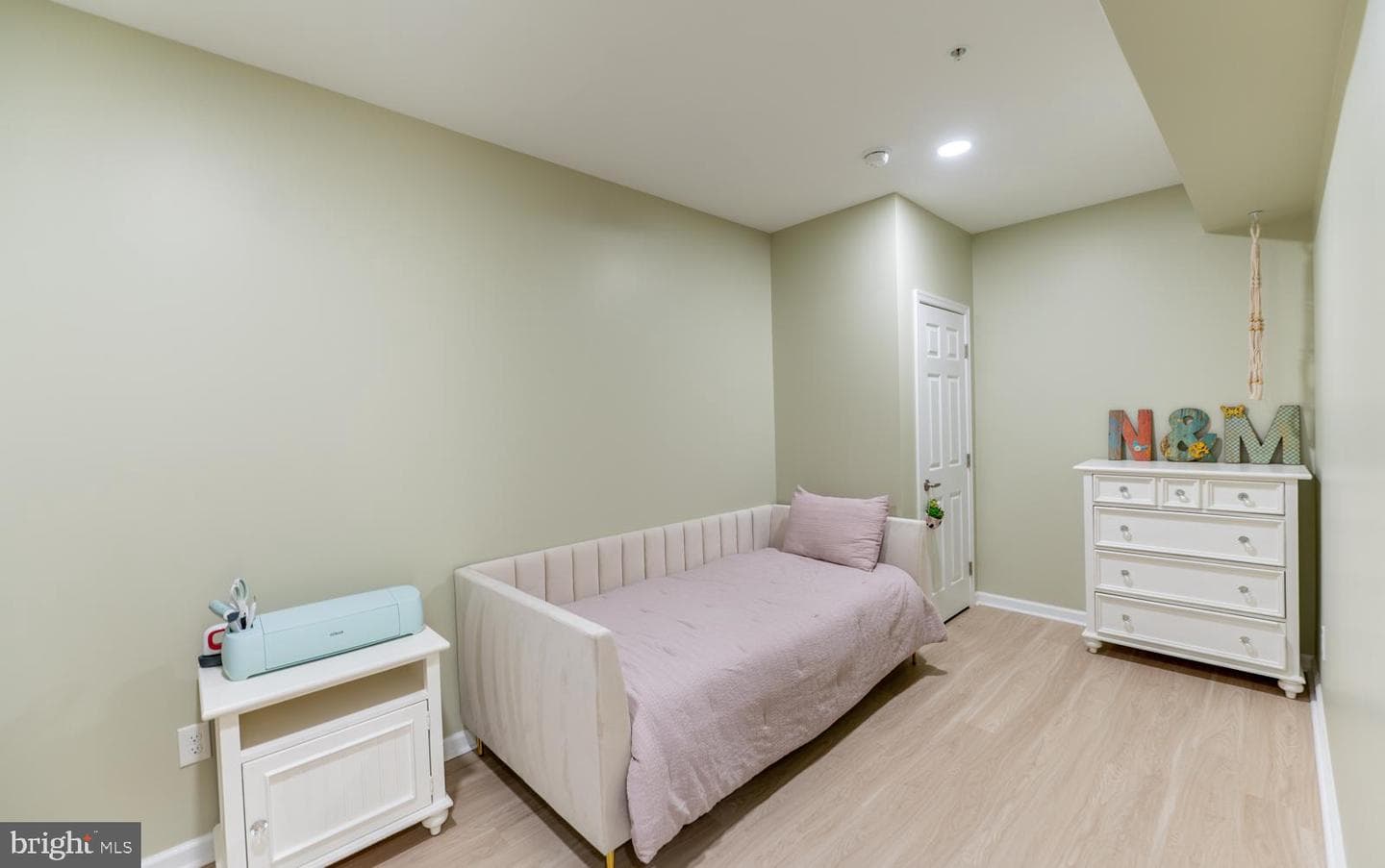 325 Goldman Drive photo 50