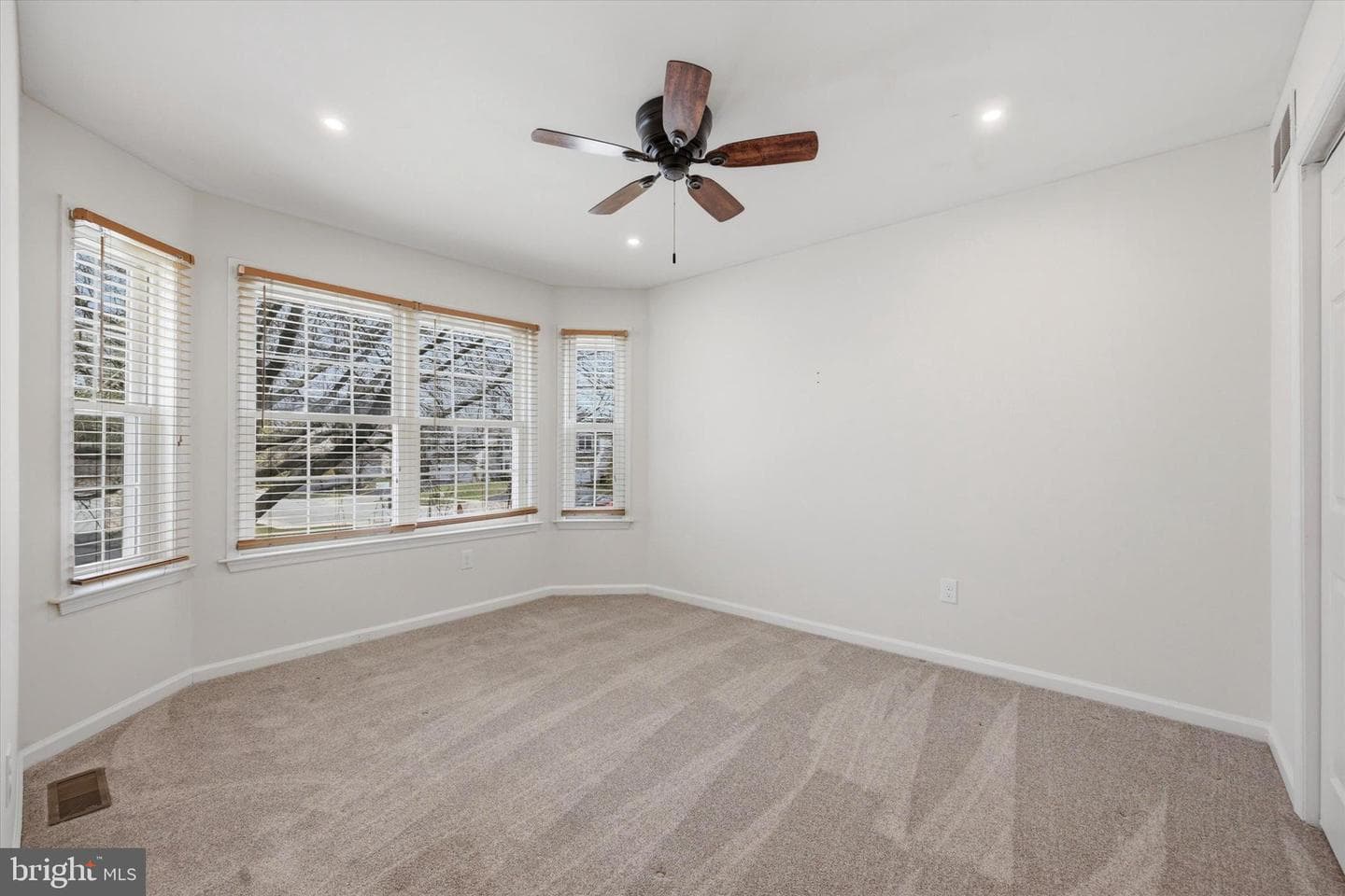 100 Larkspur Lane photo 19